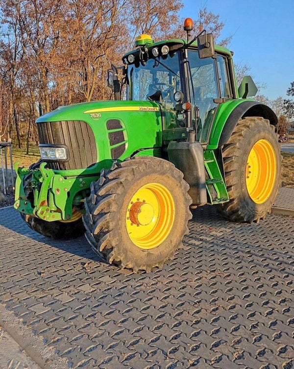 John Deere 7530 Premium - Bouwjaar 2008 - 7901 Werkuren