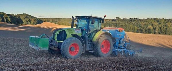 Claas Arion 650 - Bouwjaar 2015 - 5500 Werkuren