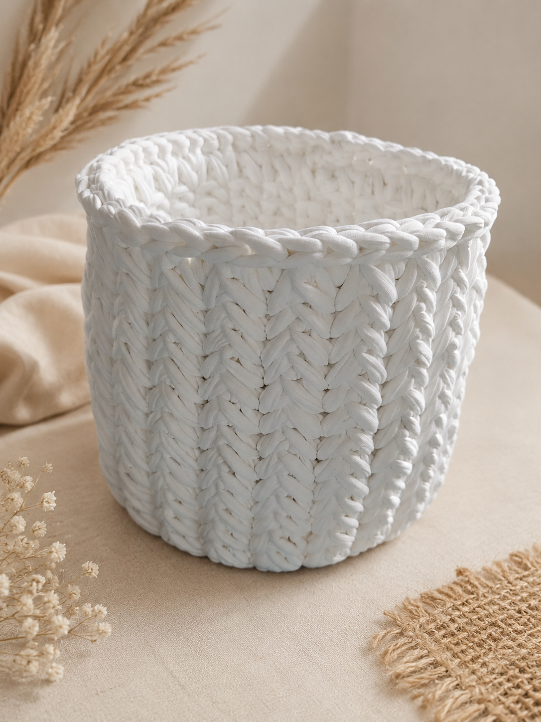 Cache pot fait main au crochet