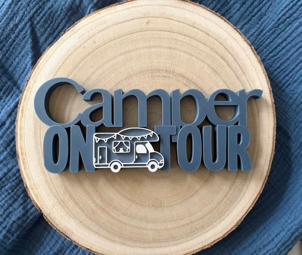 3D Schriftzug "Camper on Tour"