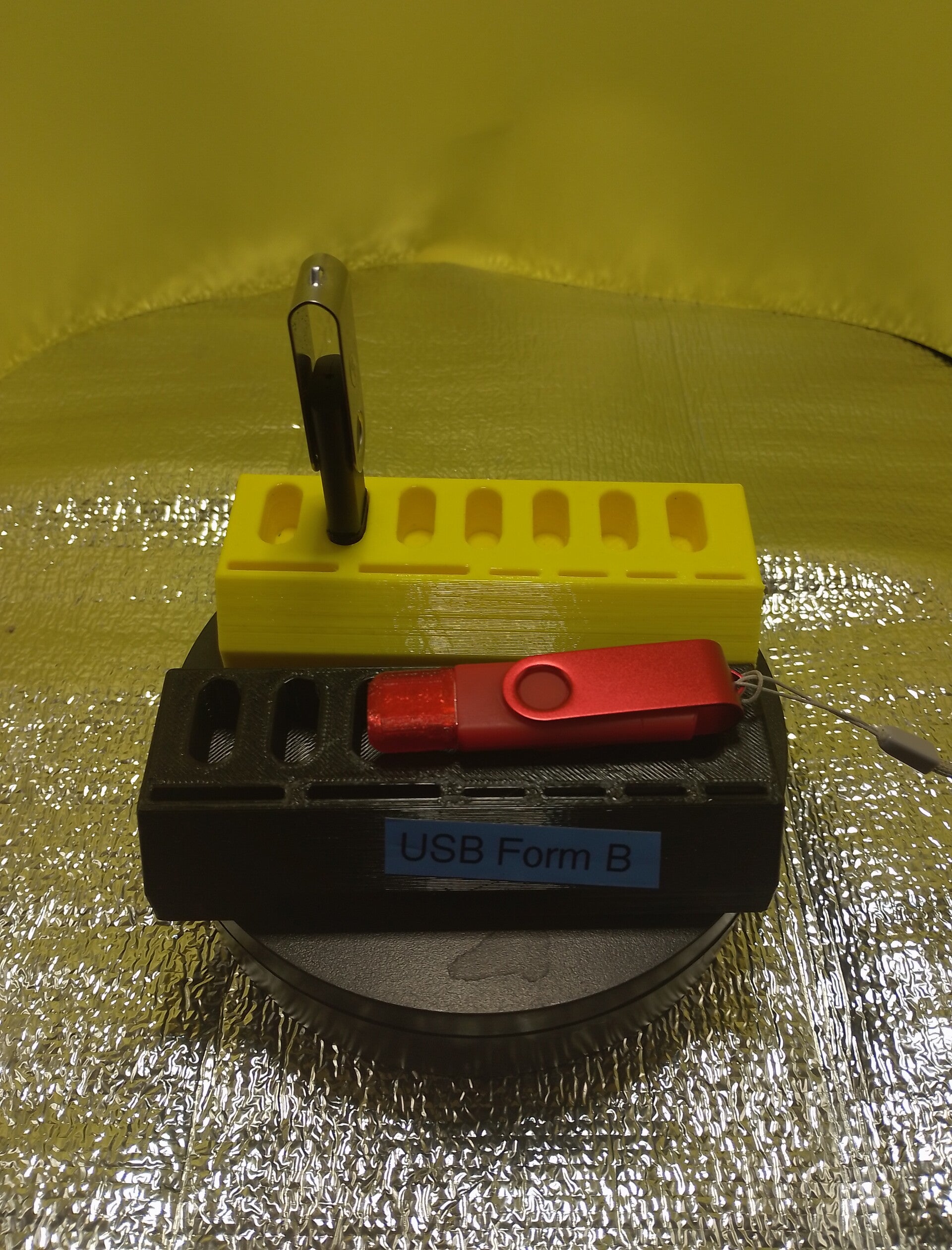 USB Halter 125mm 7x USB Form B mit 6xMicro SD 2 u 4