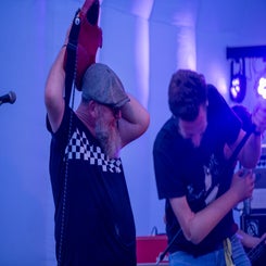 66-1-von-1-standard.jpg