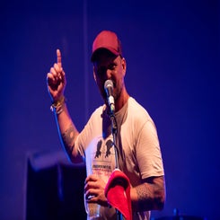 73-1-von-1-standard.jpg
