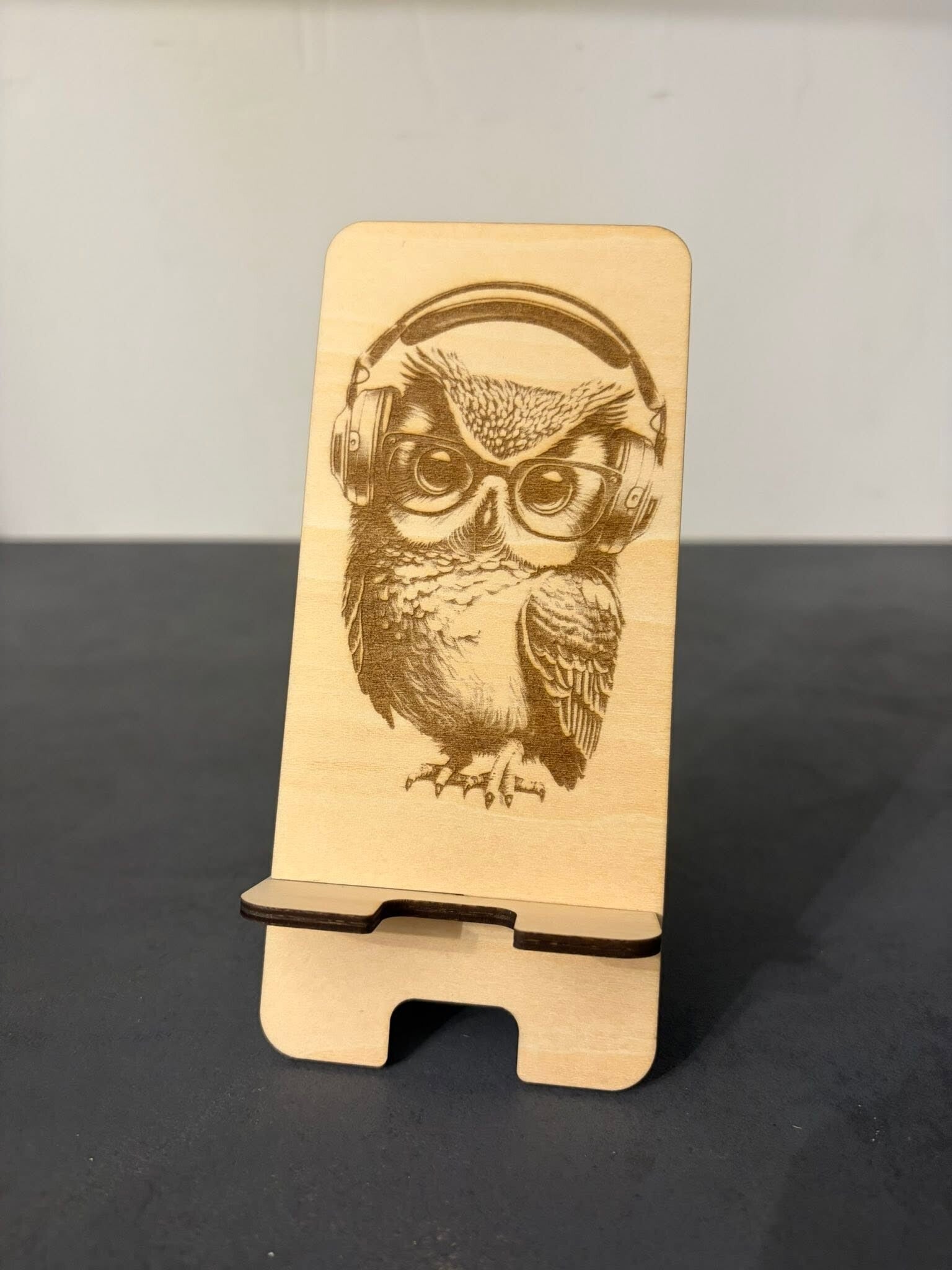 Support Smartphone en Bois Tilleul (3mm)