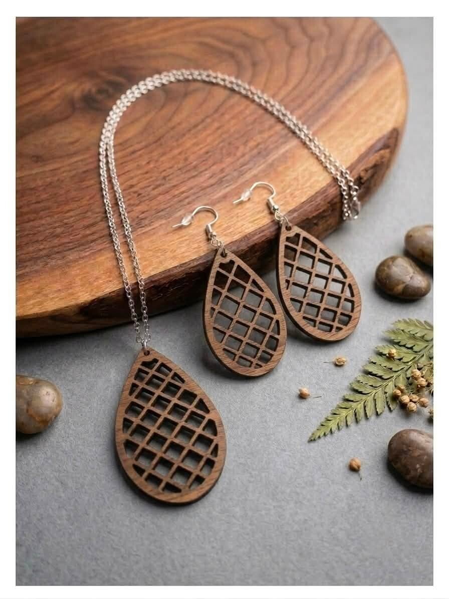 Collier Pendentif & Boucles d'Oreilles Goutte Quadrillage. (Acier inoxydable)
