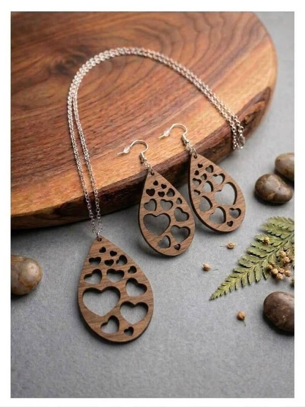 Collier Pendentif & Boucles d'Oreilles Goutte Cœurs.. (Acier inoxydable)
