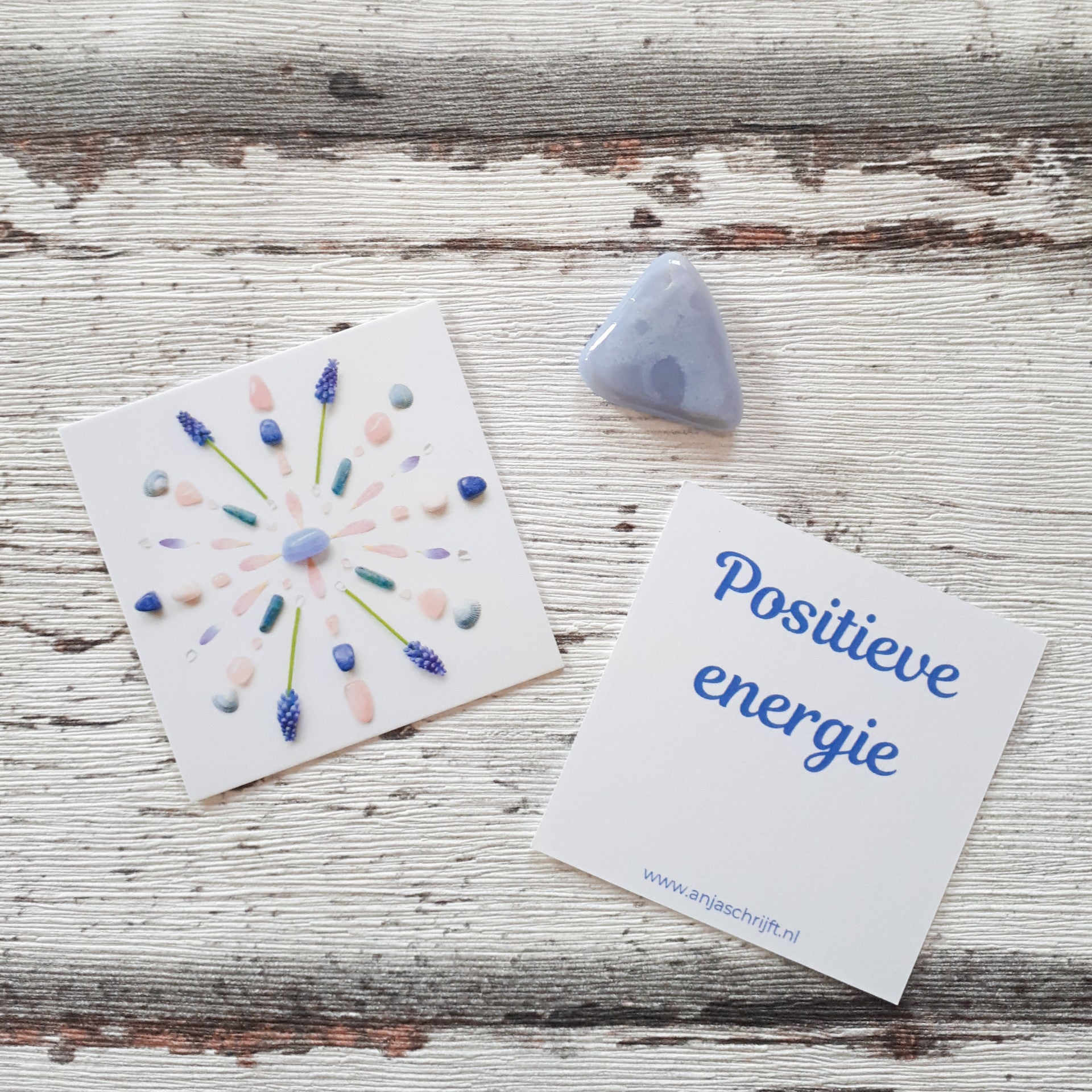 Cadeaukaartje "positieve energie"met chalcedoon