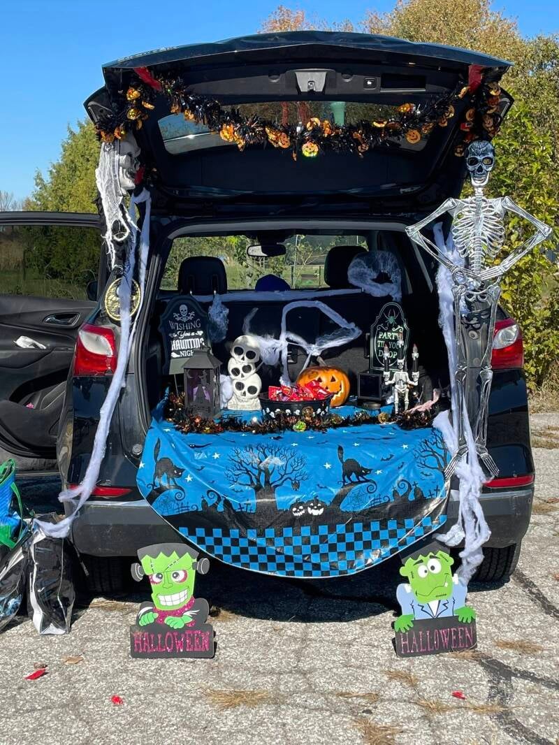 trunkortreat1-standard.jpg