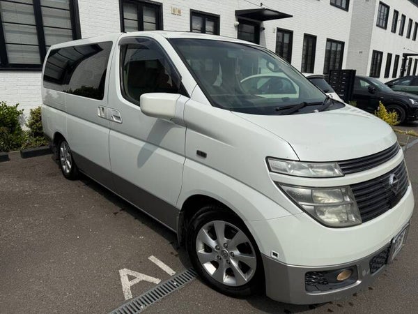 Nissan Elegrand 3.5 petrol automatic 2008 78k miles