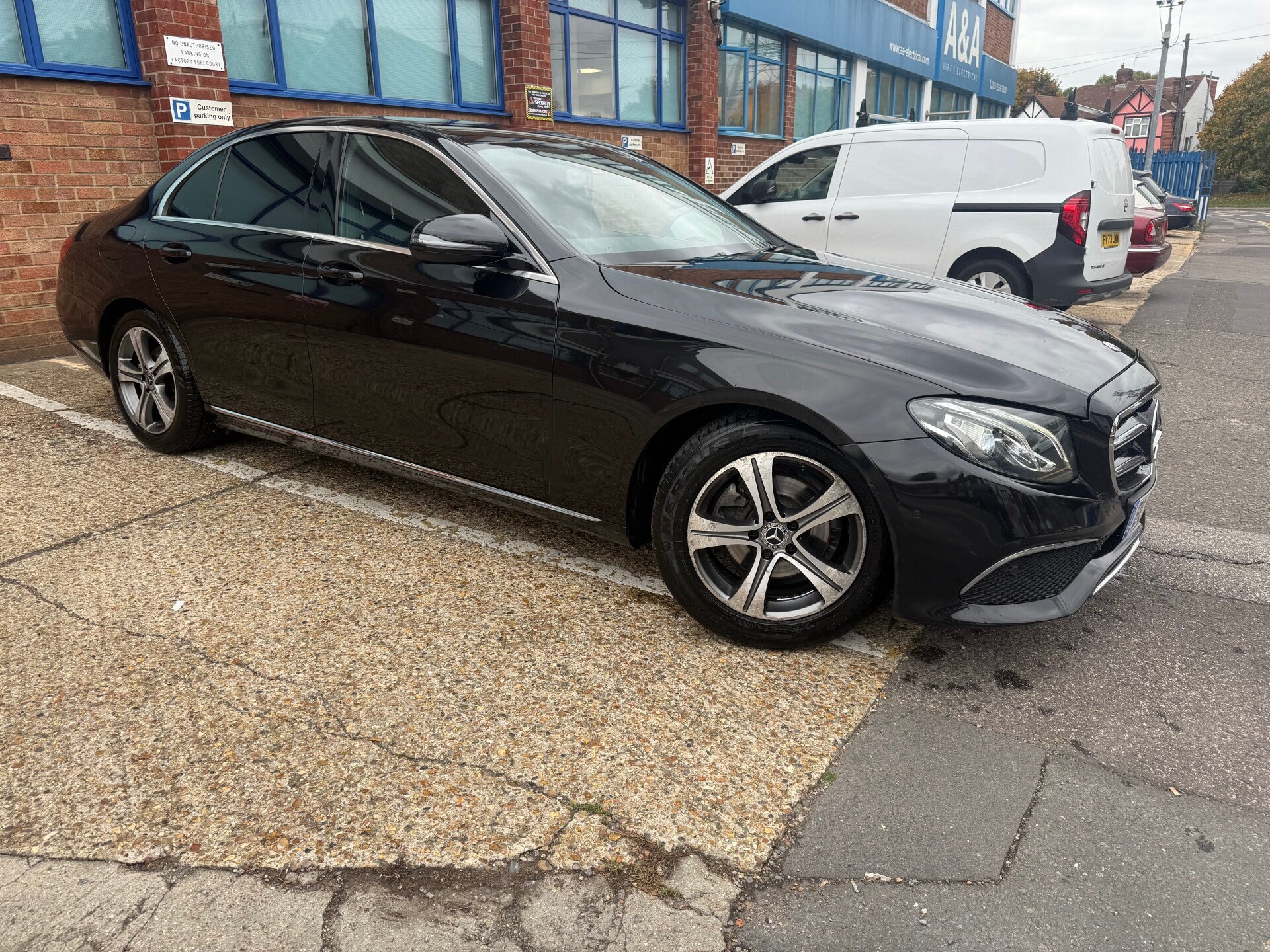 Mercedes Benz E220 cdi auto 2018 110k £9499