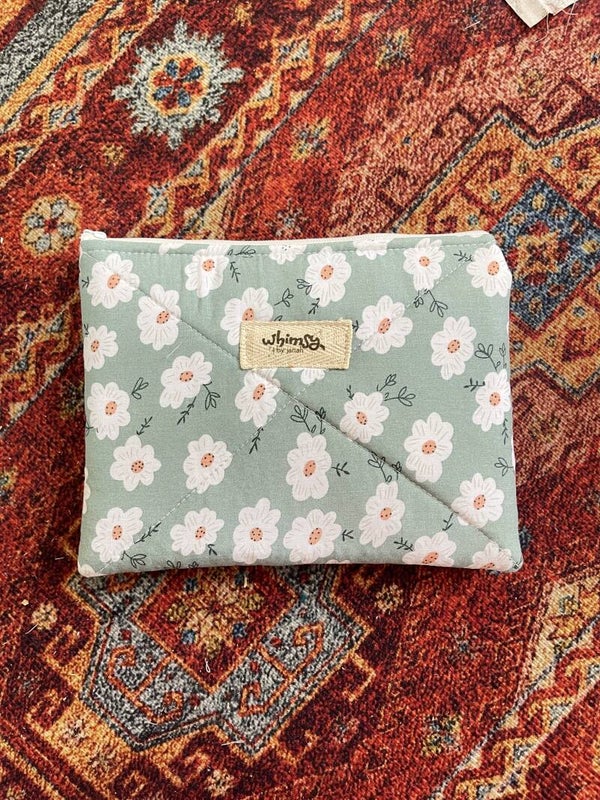 Green Bloom E-reader Sleeve / Pouch