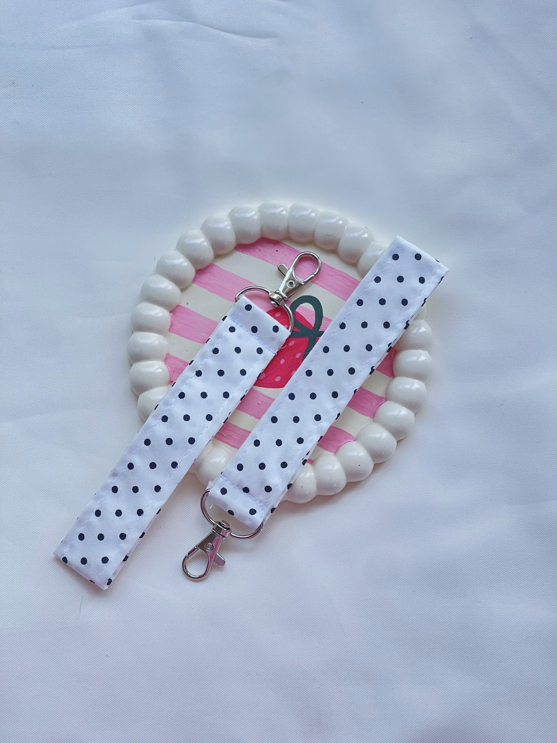 B&W Polca Keychain Wristlet
