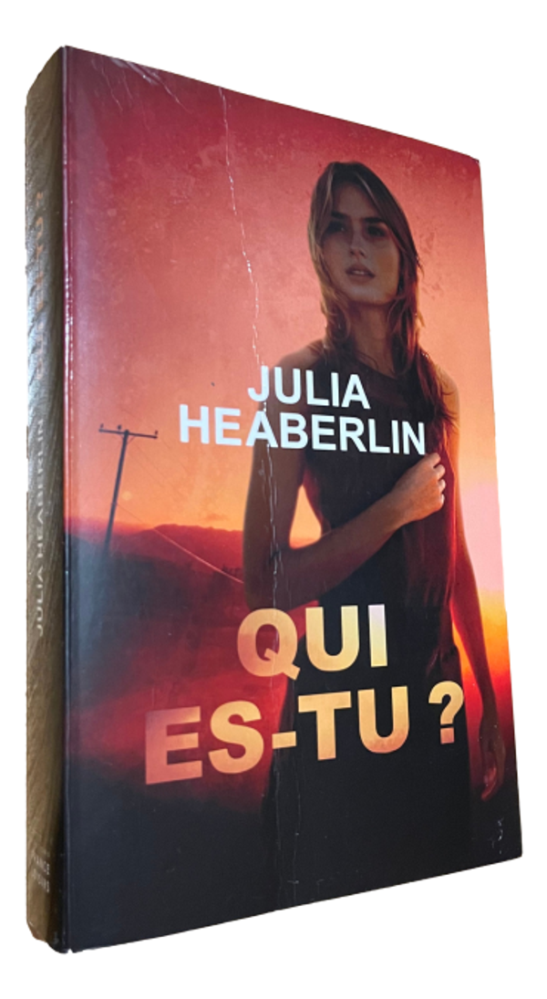 Juila Heaberlin - Qui es-tu ?
