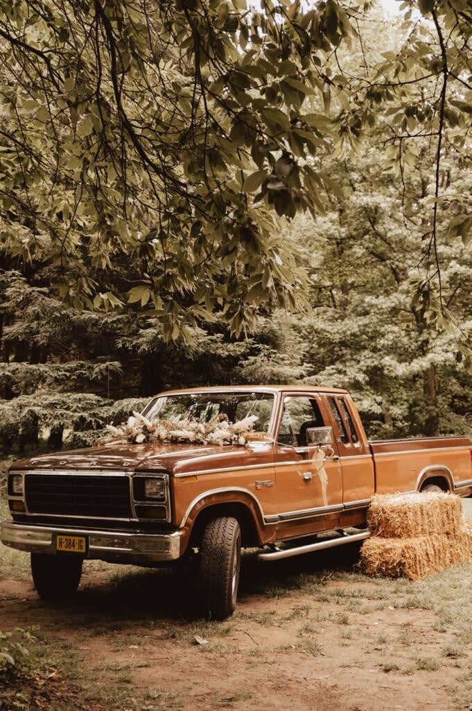 Oldtimer Ford F250 Ranger trouwauto