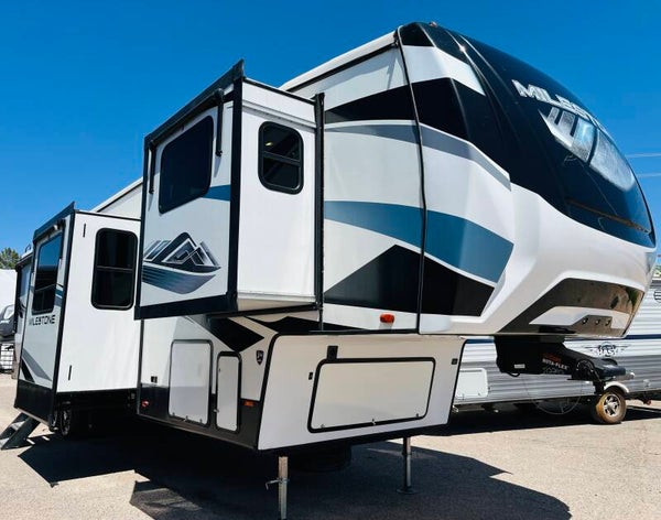 2022 Heartland Milestone 370FLMB - PENDING