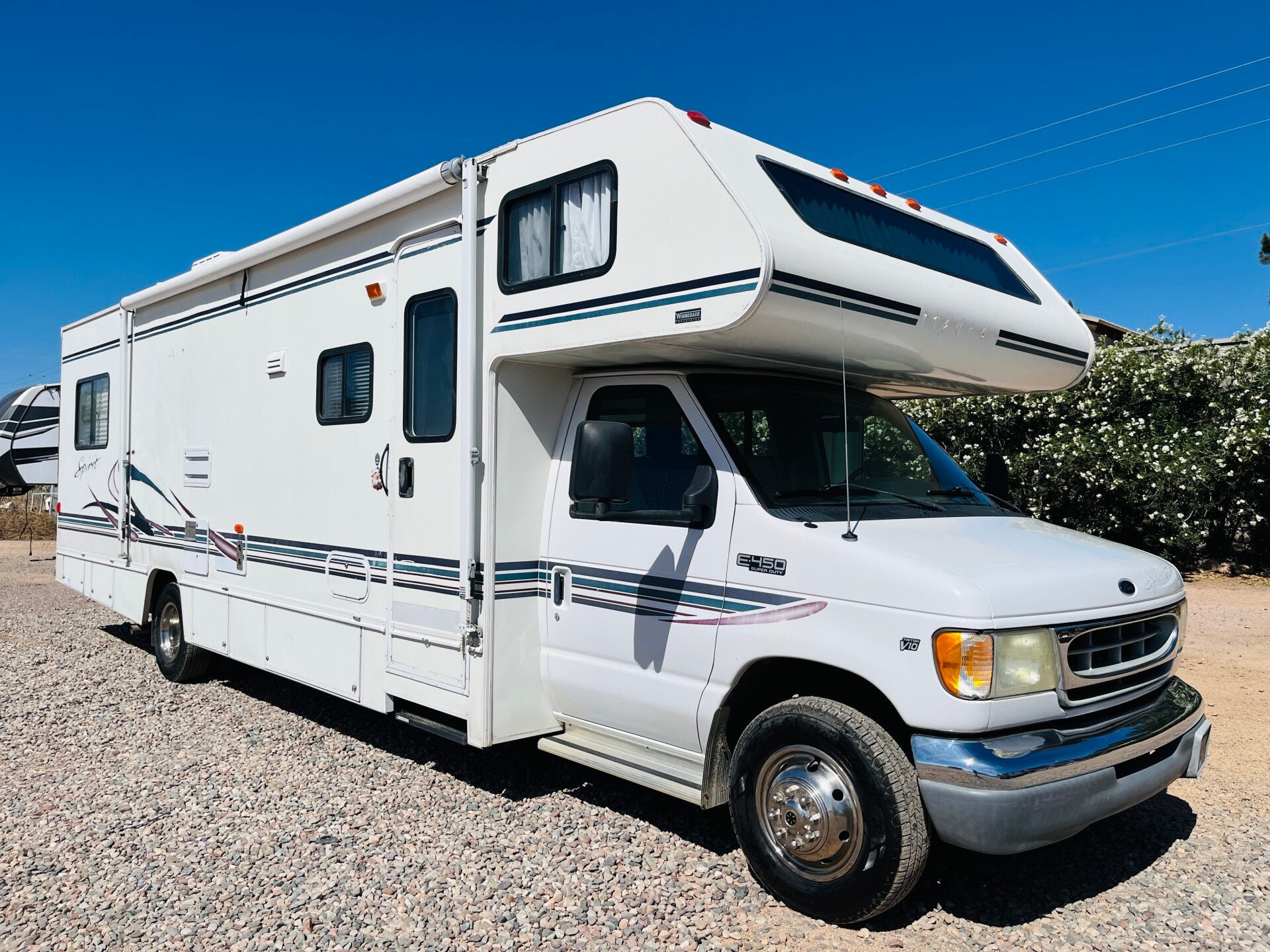2002 Winnebago Itasca Spirit