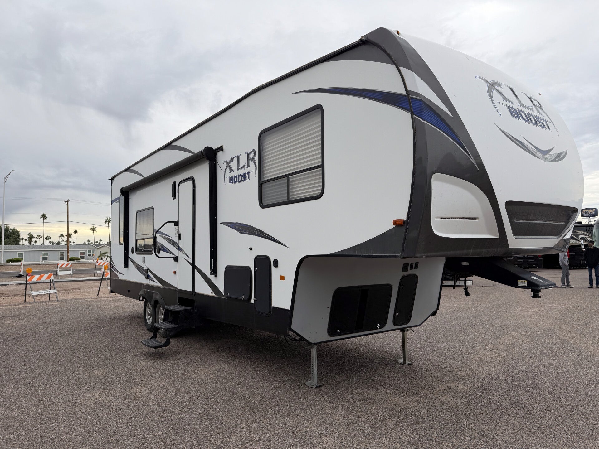 2018 Forest River XLR Boost 33RZR16-PENDING