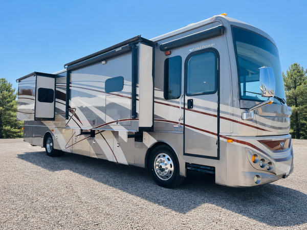 2015 Fleetwood Expedition M-38K