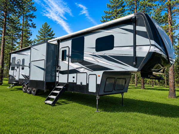 2021 KEYSTONE RAPTOR RP4221