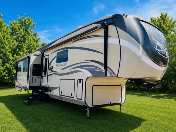 2018 Jayco Pinnacle 36FBTS Luxury