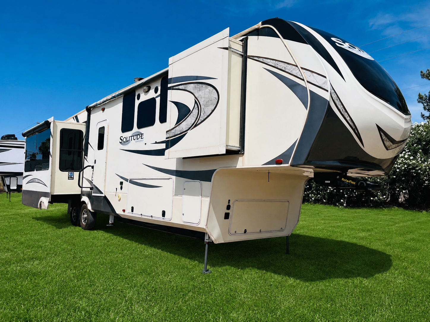2018 Grand Design Solitude 373FB