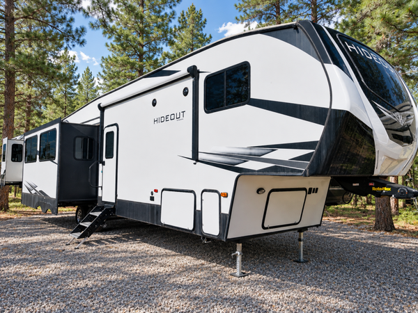 2021 Keystone Hideout 320MBDS