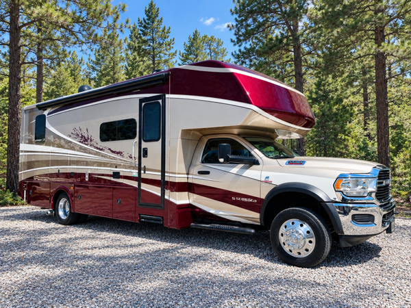 2021 Forest River Dynamax Isata 5 30FW