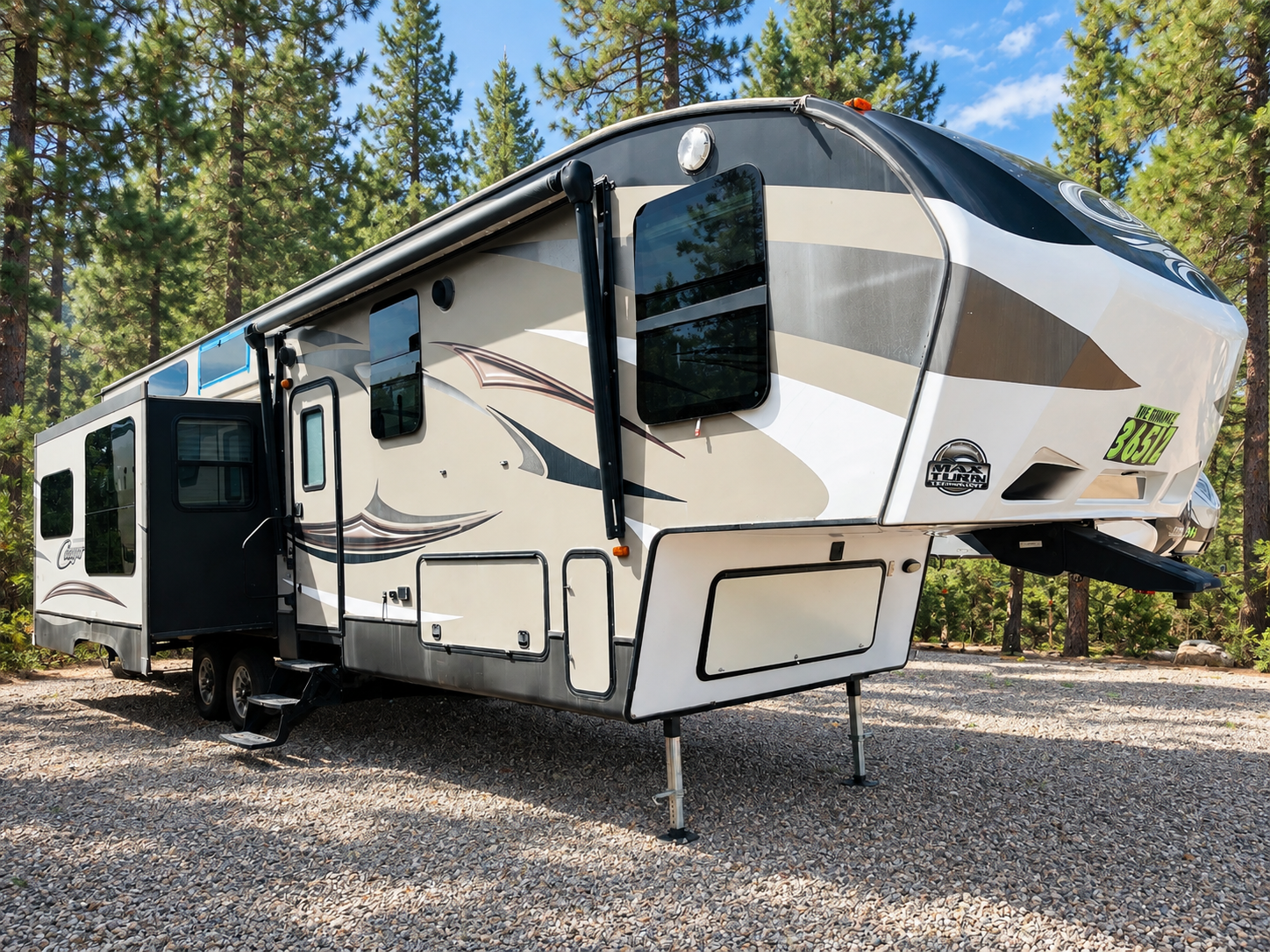 2015 Keystone Cougar 338PAT