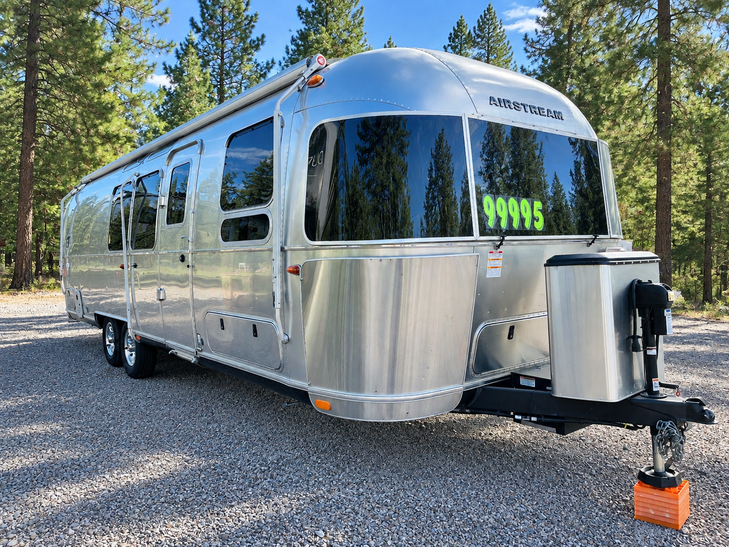 2024 Airstream Flying Cloud 30FB BUNK