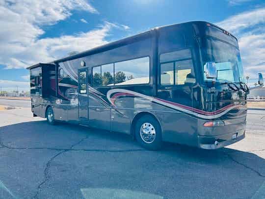 Alpine Coach Class A Motorhomes | Camping Nation RV's LLC
