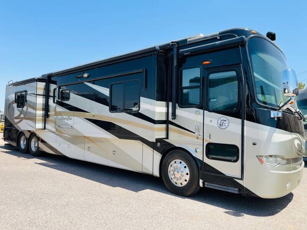 2011 Tiffin Allegro Bus 43QGP