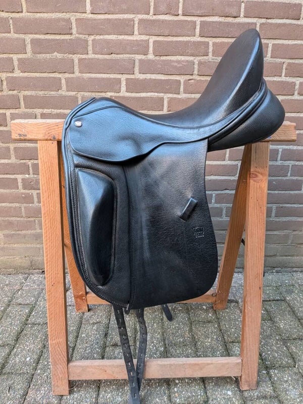 KM Worldriding 18 inch