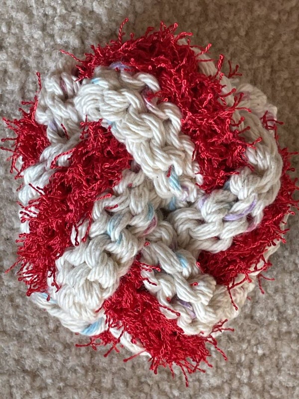 Bath Scrubber - Red & Cream