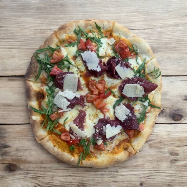 PIZZA BRESAOLA
