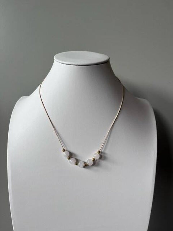 Ketting met 5 maansteentjes