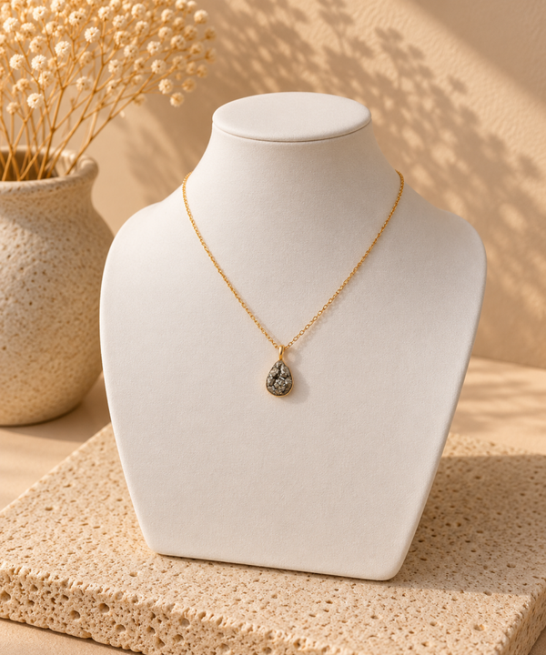 Nieuw! Gouden ketting met Pyriet hanger