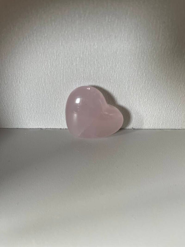 Rozenkwarts hartje 3 cm
