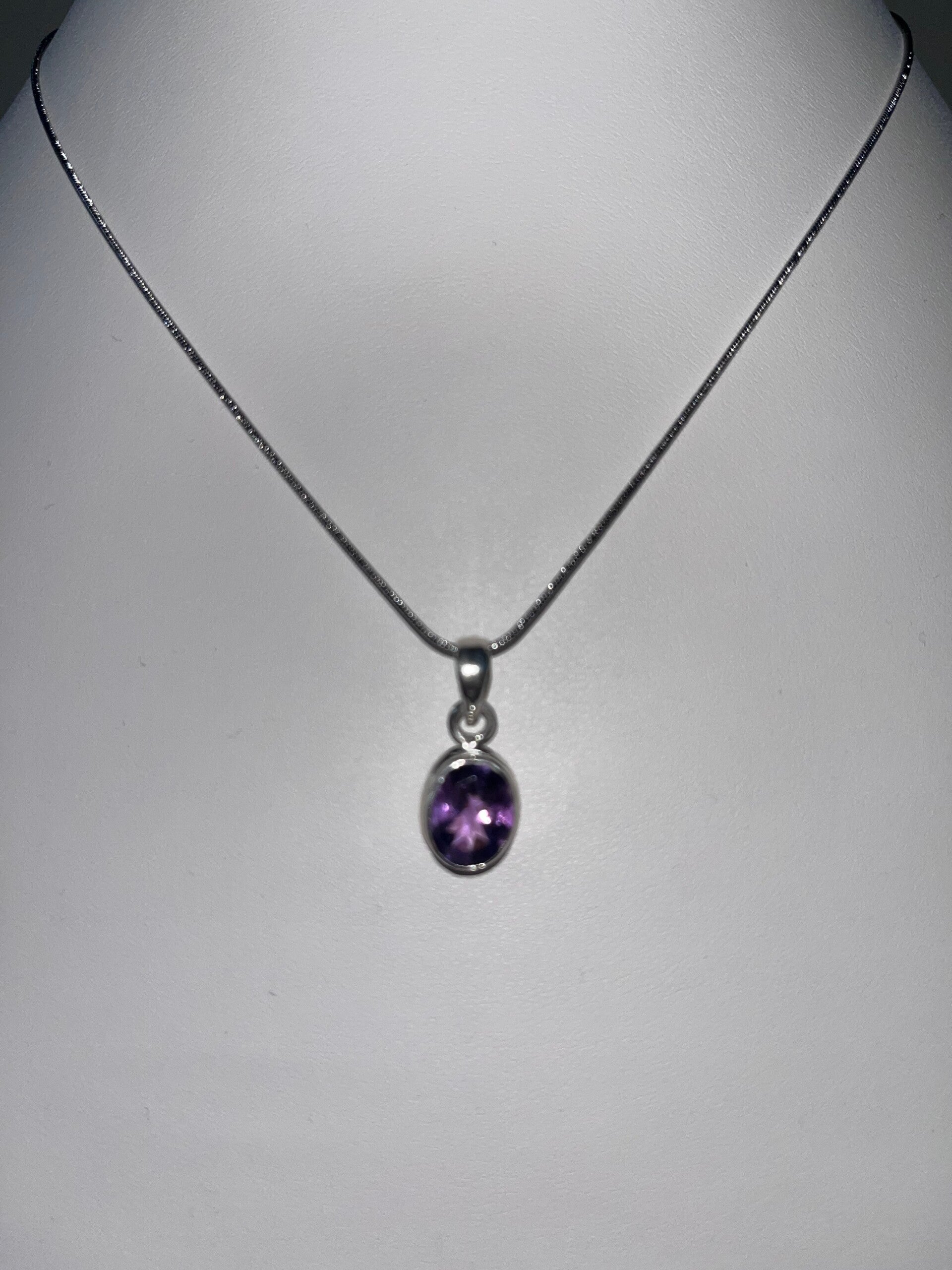 Zilveren Ketting met Amethist Hanger