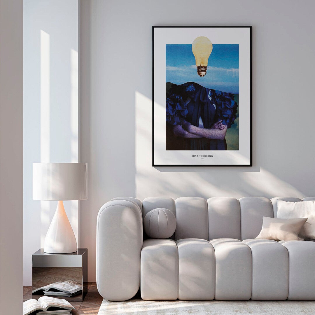 Taidejuliste Just Thinking
