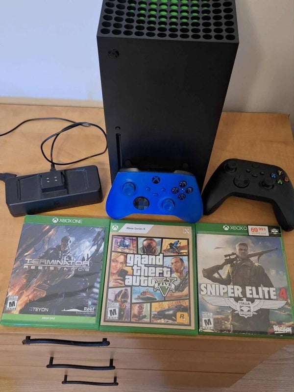 XBOX Séries X   ( Pas Beaucoup Servi)
