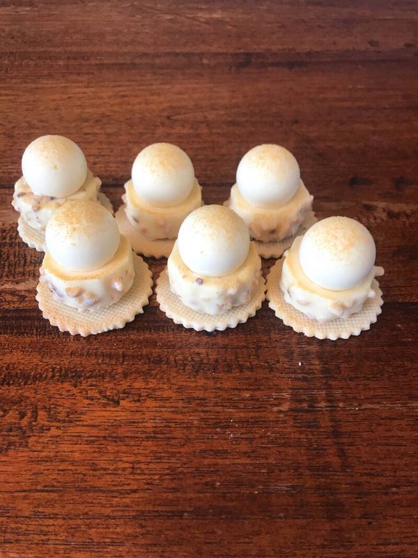 Vanilla one bite cake