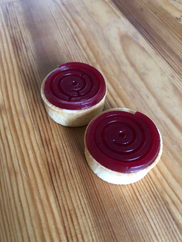 One bite red fruit jelly