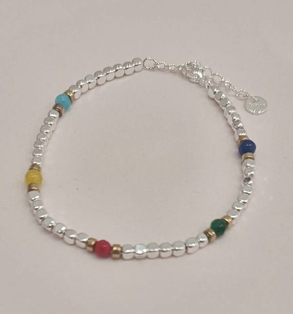 Bracciale con coralli vivaci