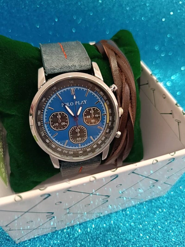 Orologio Blu con dettagli red