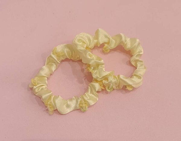 Elastici in raso giallo