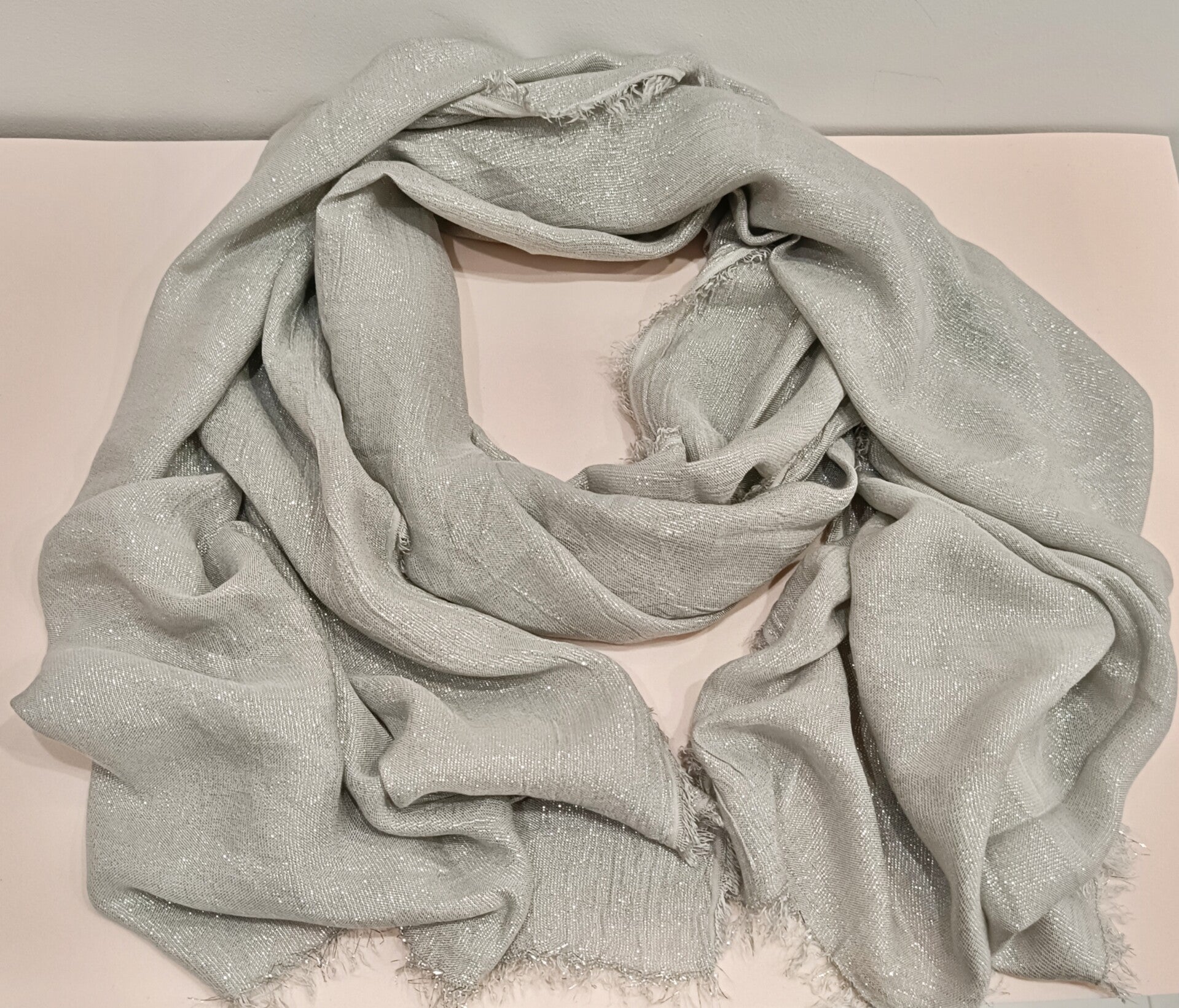 Sciarpa lurex grigio chiaro
