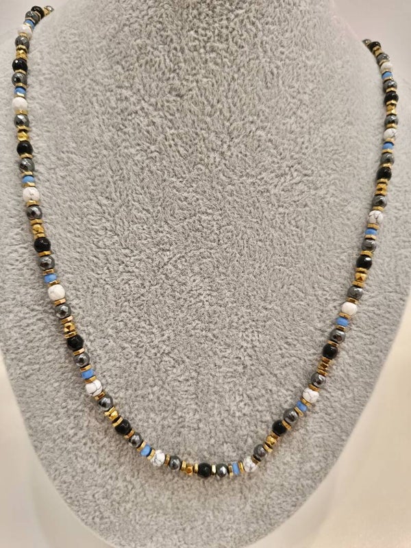 Collana con corallo White