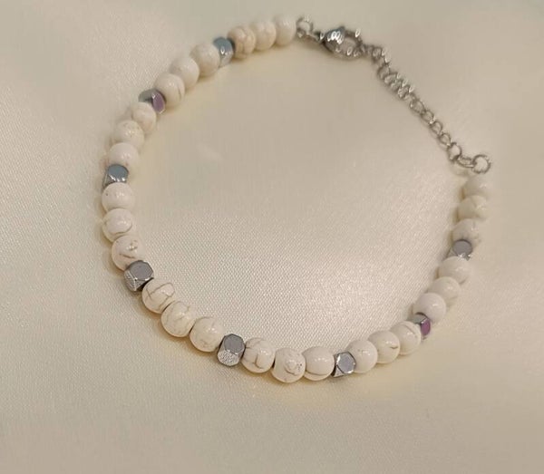 Bracciale con coralli beige effetto marmo