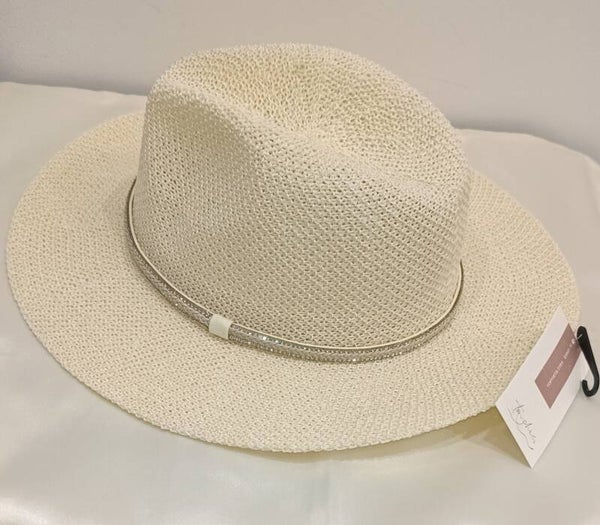 Cappello chic panna