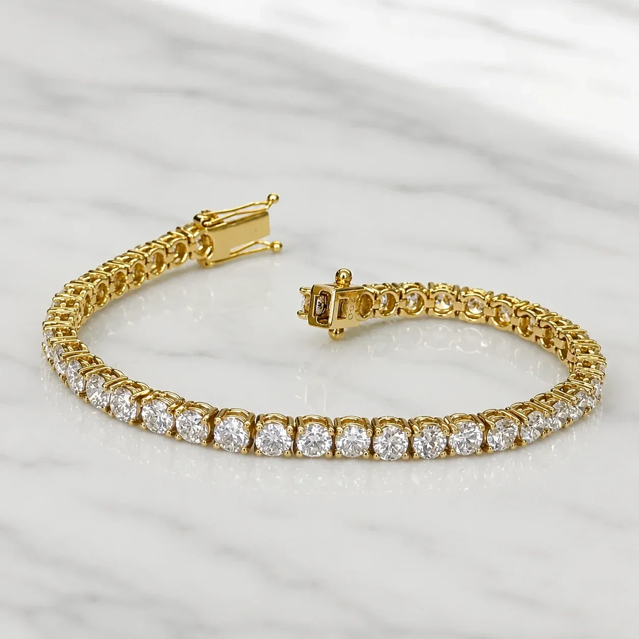 18k Yellow Gold Lab-Grown Diamond Tennis Bracelet